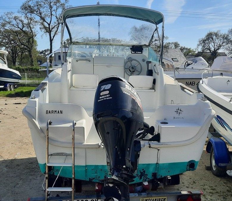 slider 1 Jeanneau Merry Fisher 530 Cabin